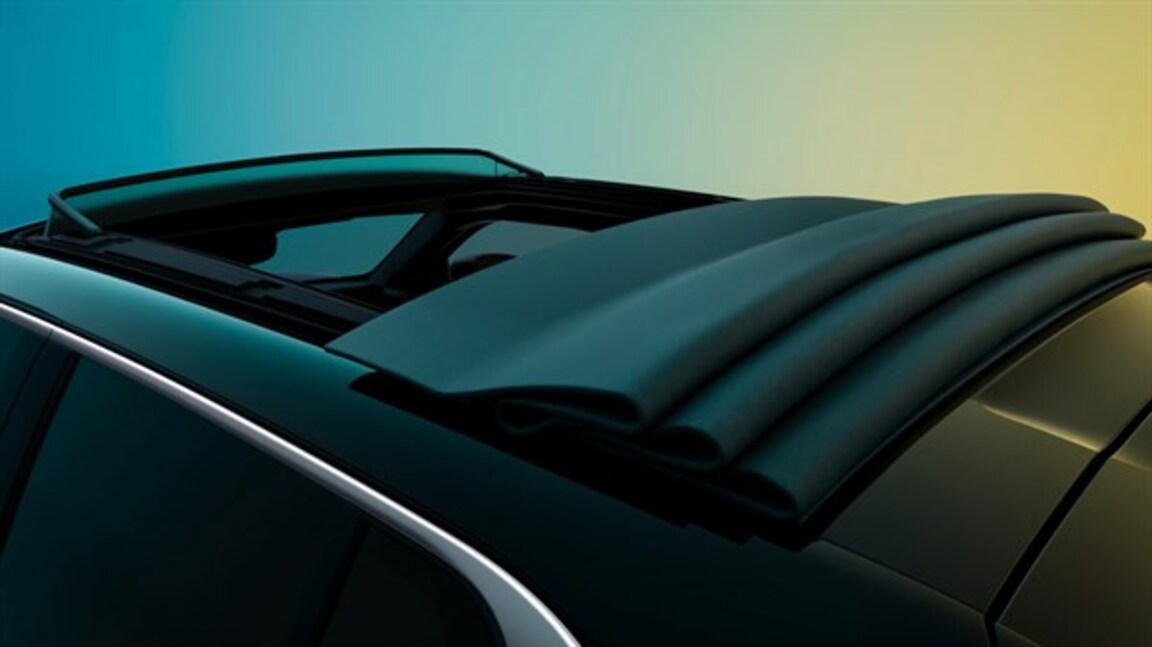 avaneb tekstiilkatus „plein sud“ suure avausega