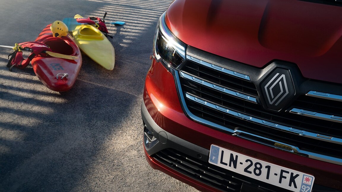 uuenenud kere esiosa