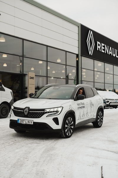 Murdmaasuusataja Henri Roos sai kätte uue Renault Australi!